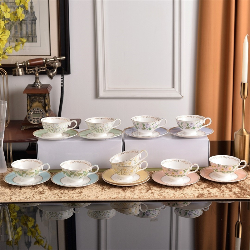 Tea Coffee Utensils - Huishoudelijke Bone china Koffiekopjes en Schoteltjes