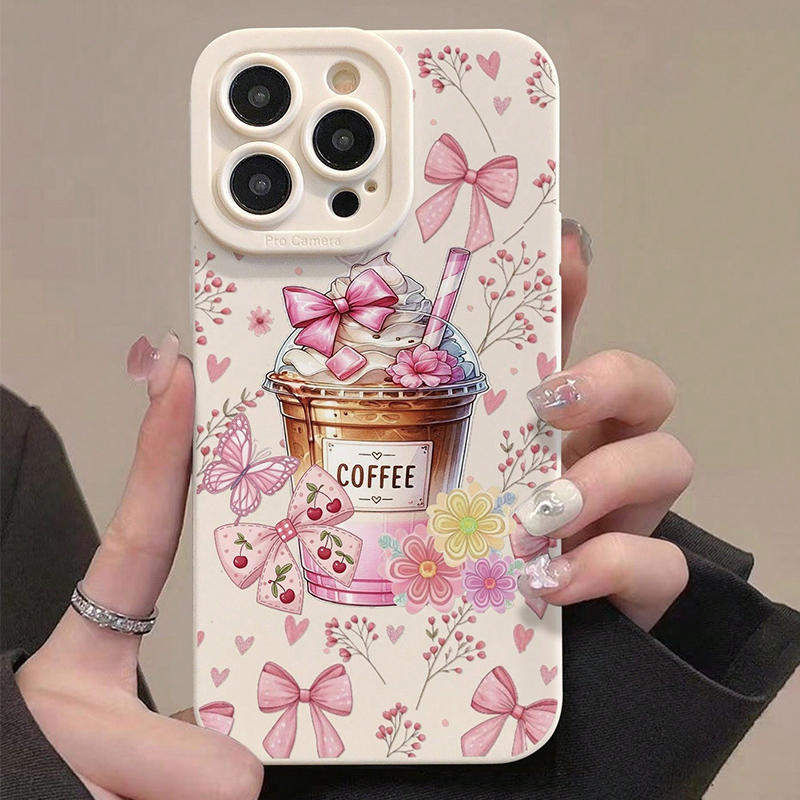 Roze strik koffiepatroon melkt - Coffee Plus Tea recensie en prijs