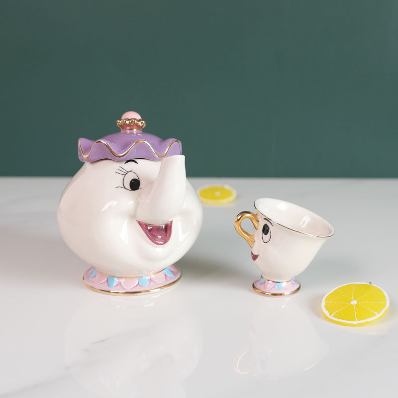 Hete theepot cartoon Belle en  - Coffee Tea Jug recensie en prijs